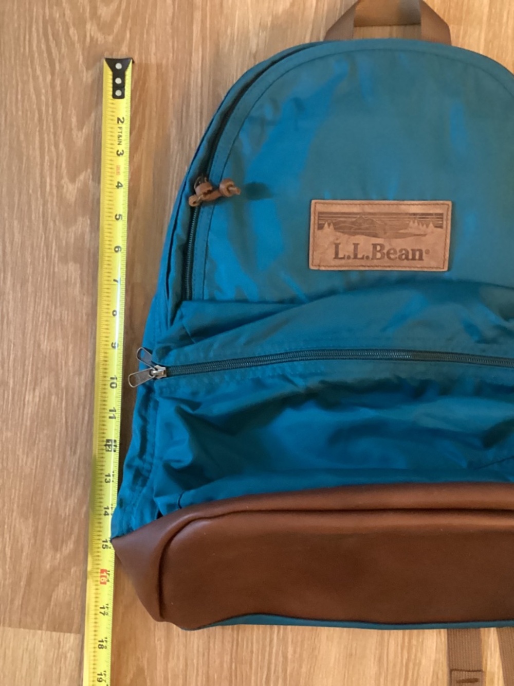 L.L. Bean Backpack & Leather Blanket Strap Bedroll Hiking Outdoor Green Leather - Picture 12 of 14
